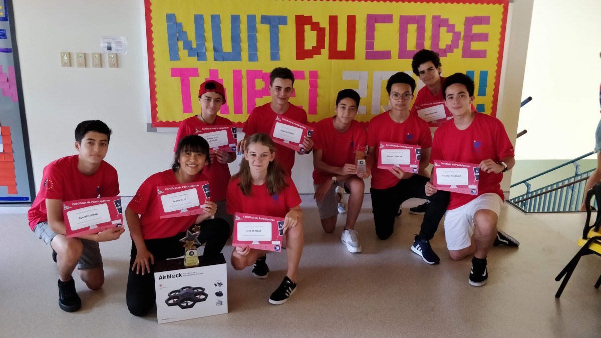 Un premier et un troisième prix pour deux équipes du LFI à la Nuit du Code 2018